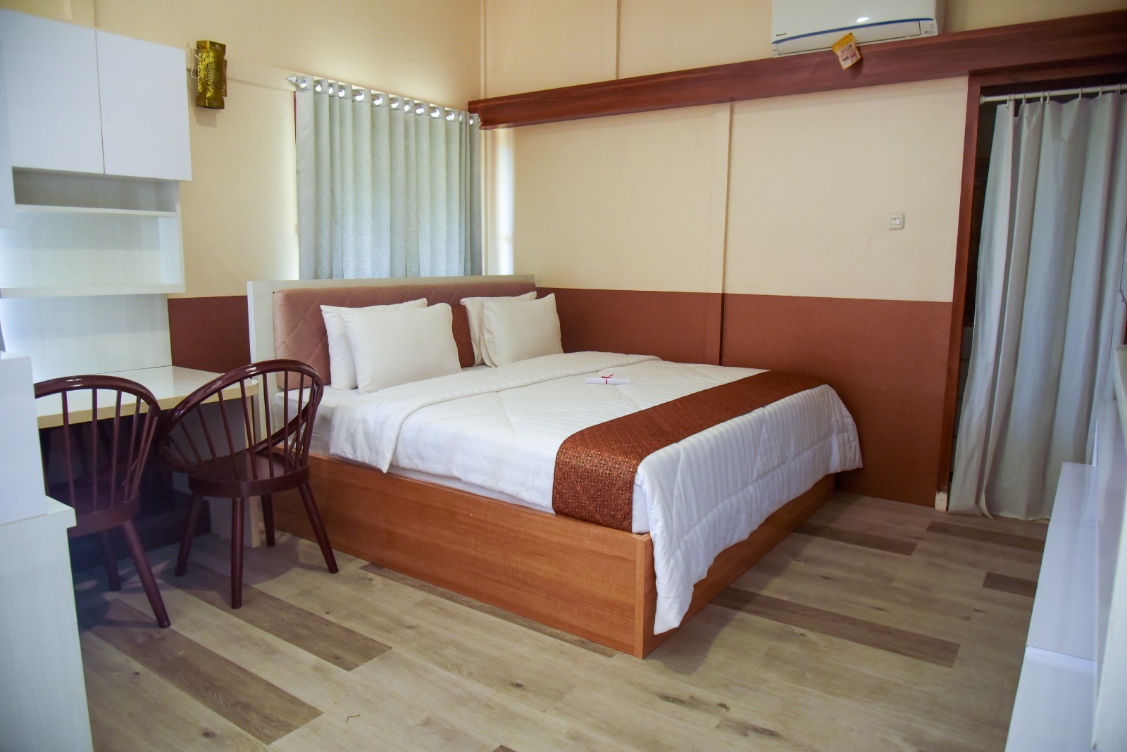 In Room Priyanka (1)