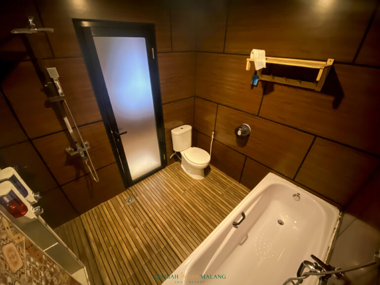 Kamar Mandi Lt.1 Dipayana